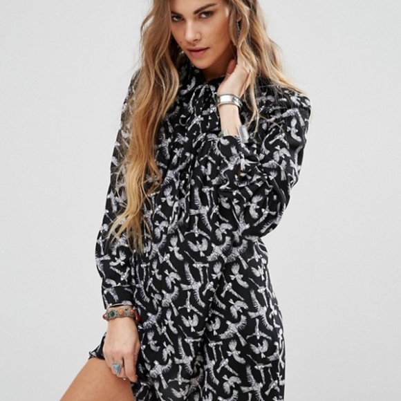 Glamorous Shirt Dress In Bird Print - Picture 1 of 6